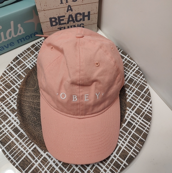 🍧 EUC OBEY Brand Unisex Wear Cotton Blend Adjustable Baseball Cap, Baby Pink - Picture 2 of 6